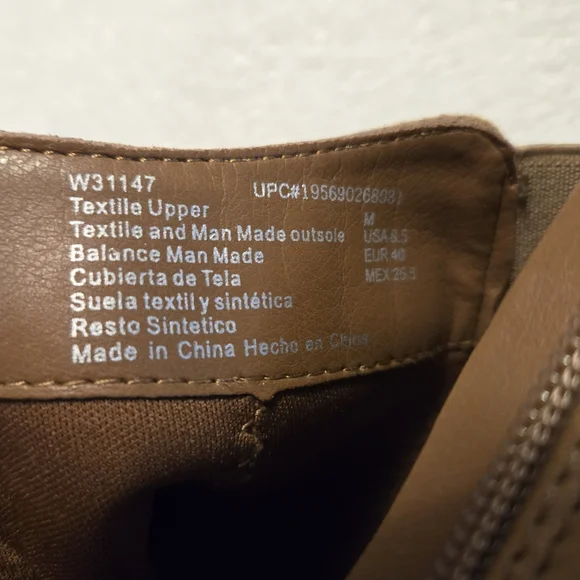 White Mountain Womens Tan Ankle Boots  Faux Suede 2.5" Heel Size 8.5 - Picture 9 of 10